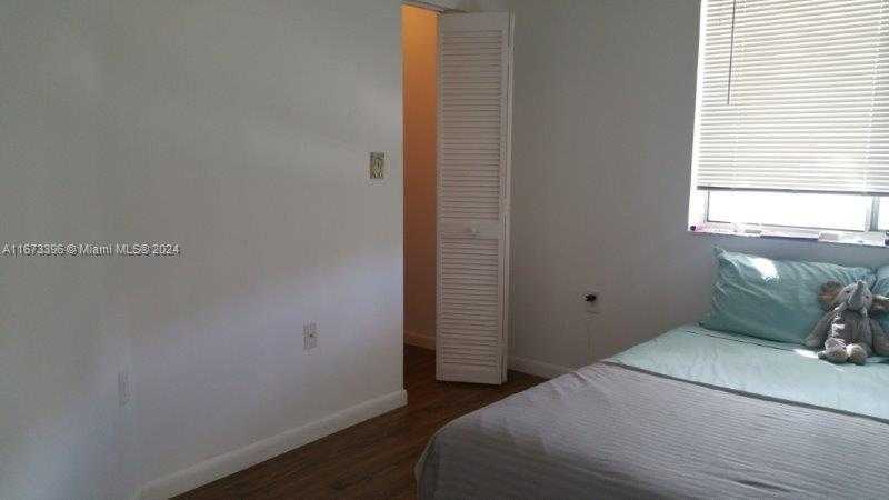 Small Image of 3204 GLENMOOR DR #3204, West Palm Beach Number 24