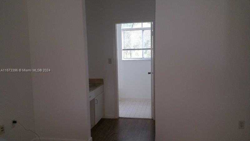Small Image of 3204 GLENMOOR DR #3204, West Palm Beach Number 33