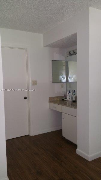Small Image of 3204 GLENMOOR DR #3204, West Palm Beach Number 8