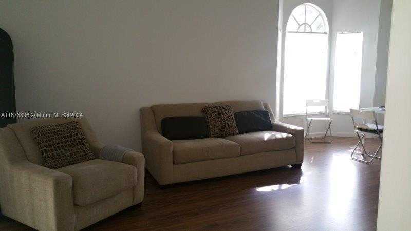 Small Image of 3204 GLENMOOR DR #3204, West Palm Beach Number 9
