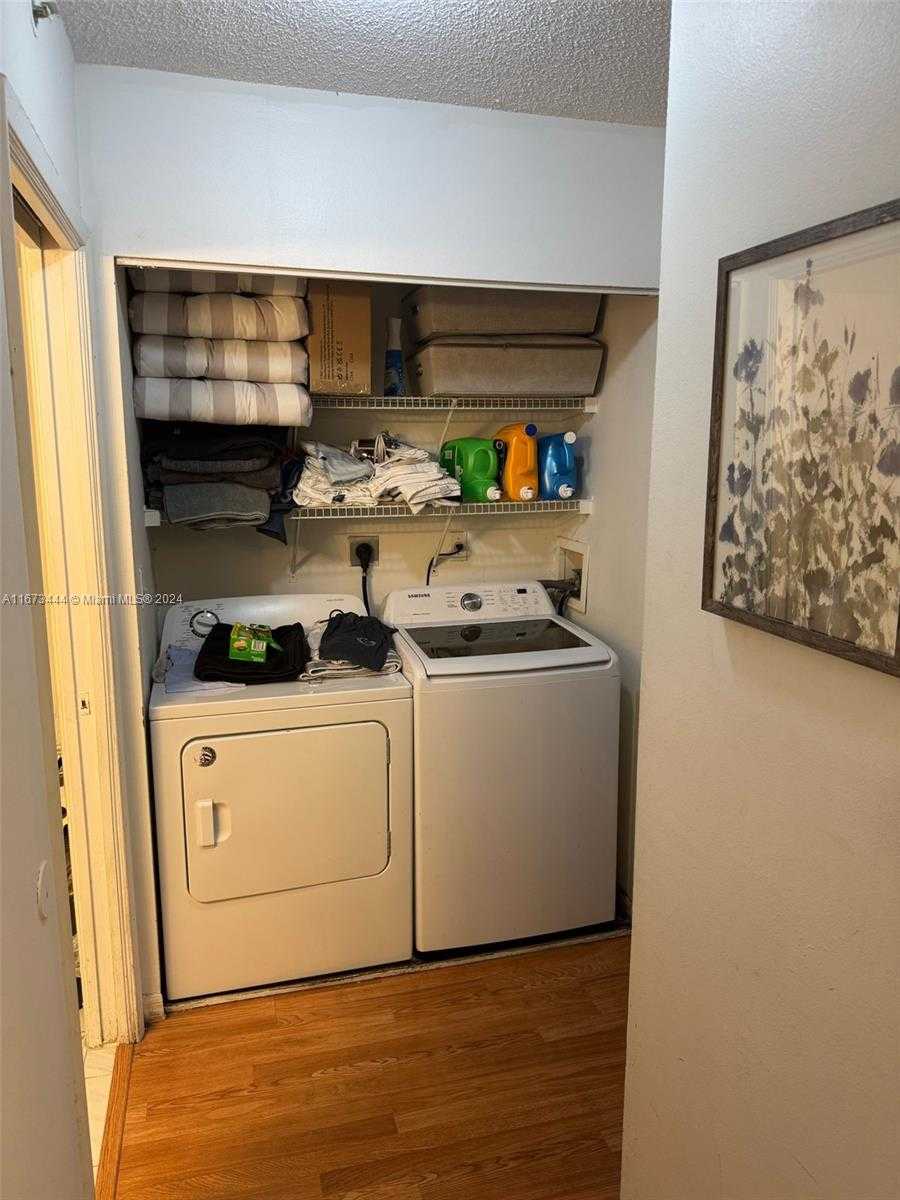 Small Image of 4580 NORTH WEST 107TH AVE #104-13, Doral Number 12