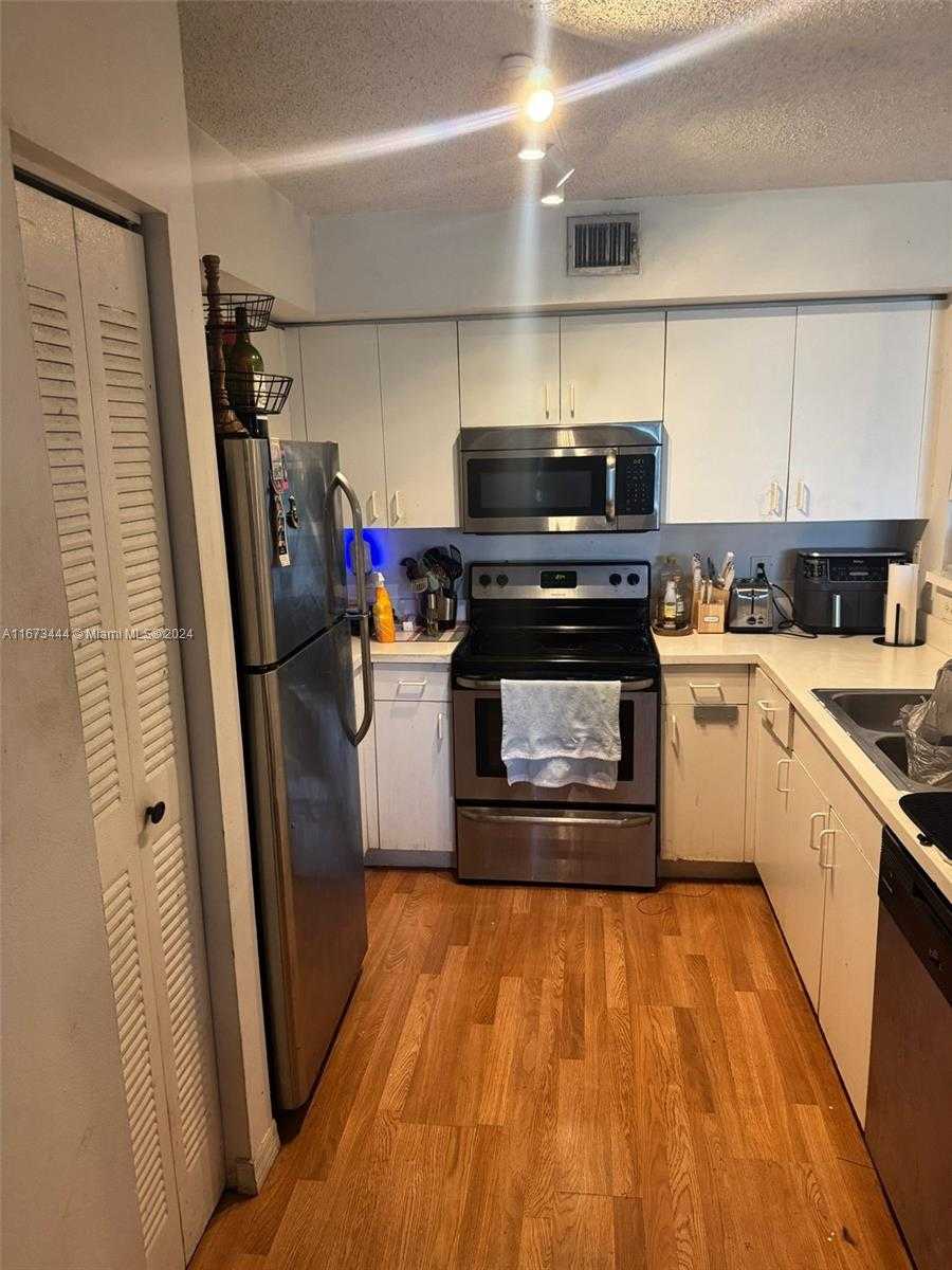 Small Image of 4580 NORTH WEST 107TH AVE #104-13, Doral Number 4