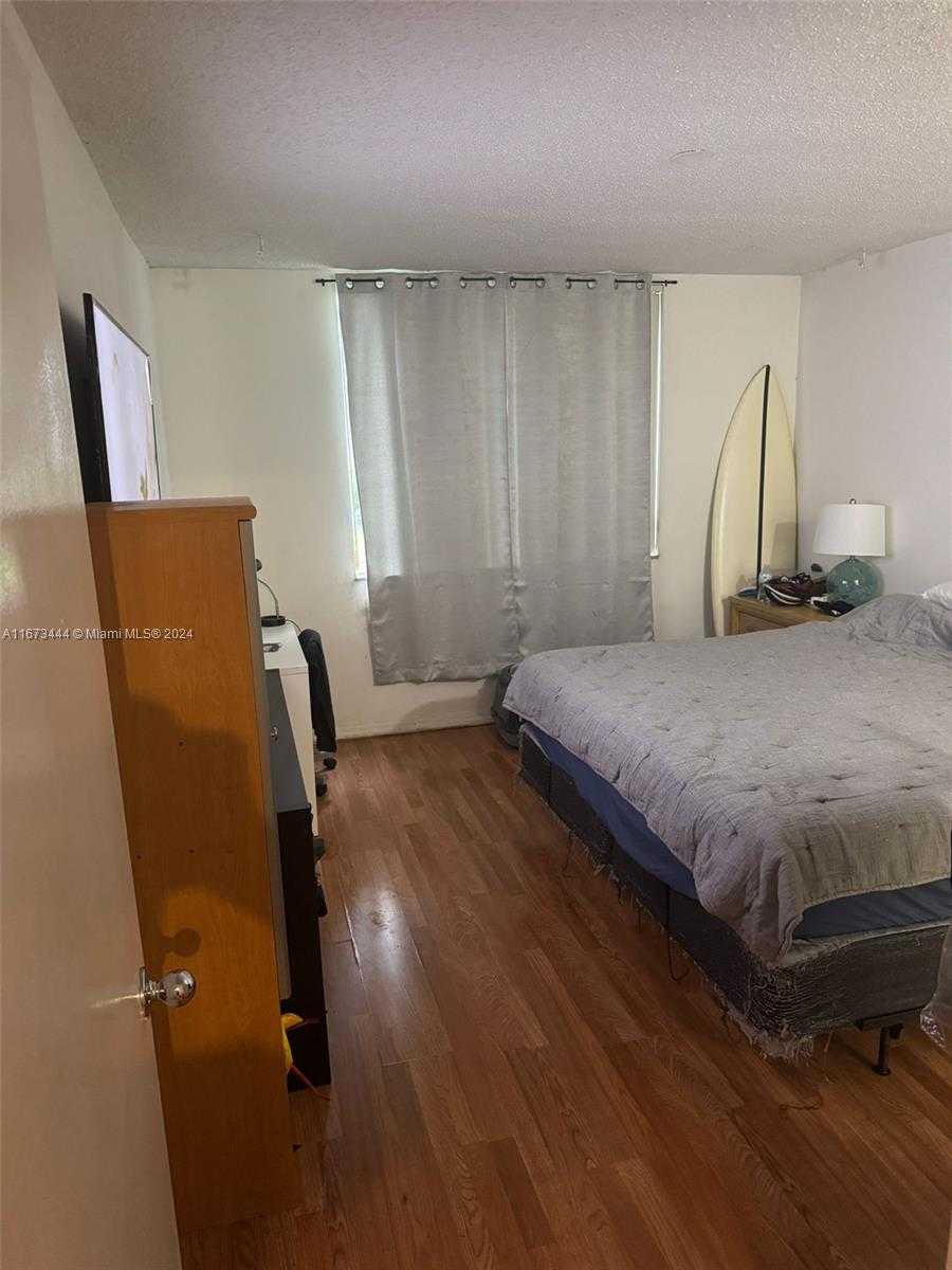 Small Image of 4580 NORTH WEST 107TH AVE #104-13, Doral Number 7