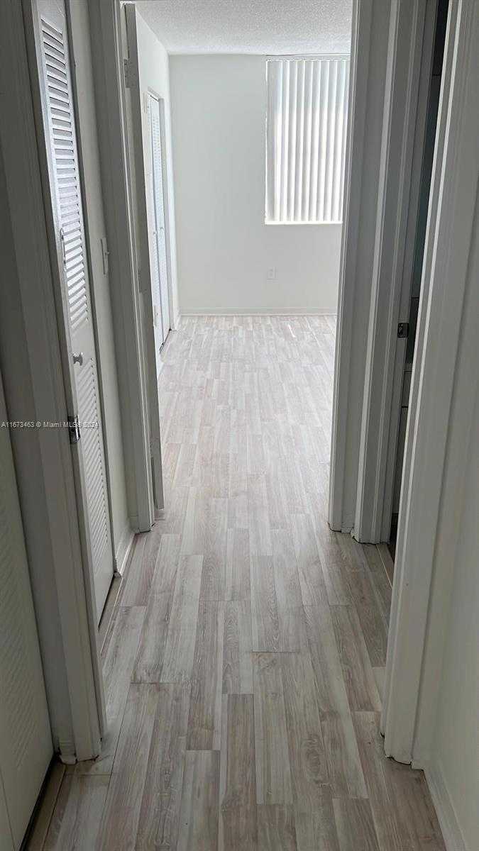 Small Image of 4350 NORTH WEST 107TH AVE #201-2, Doral Number 5