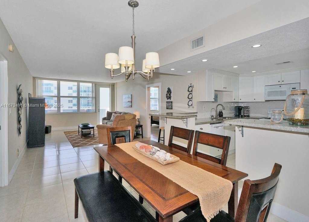 Small Image of 3725 SOUTH OCEAN DR #1216, Hollywood Number 19