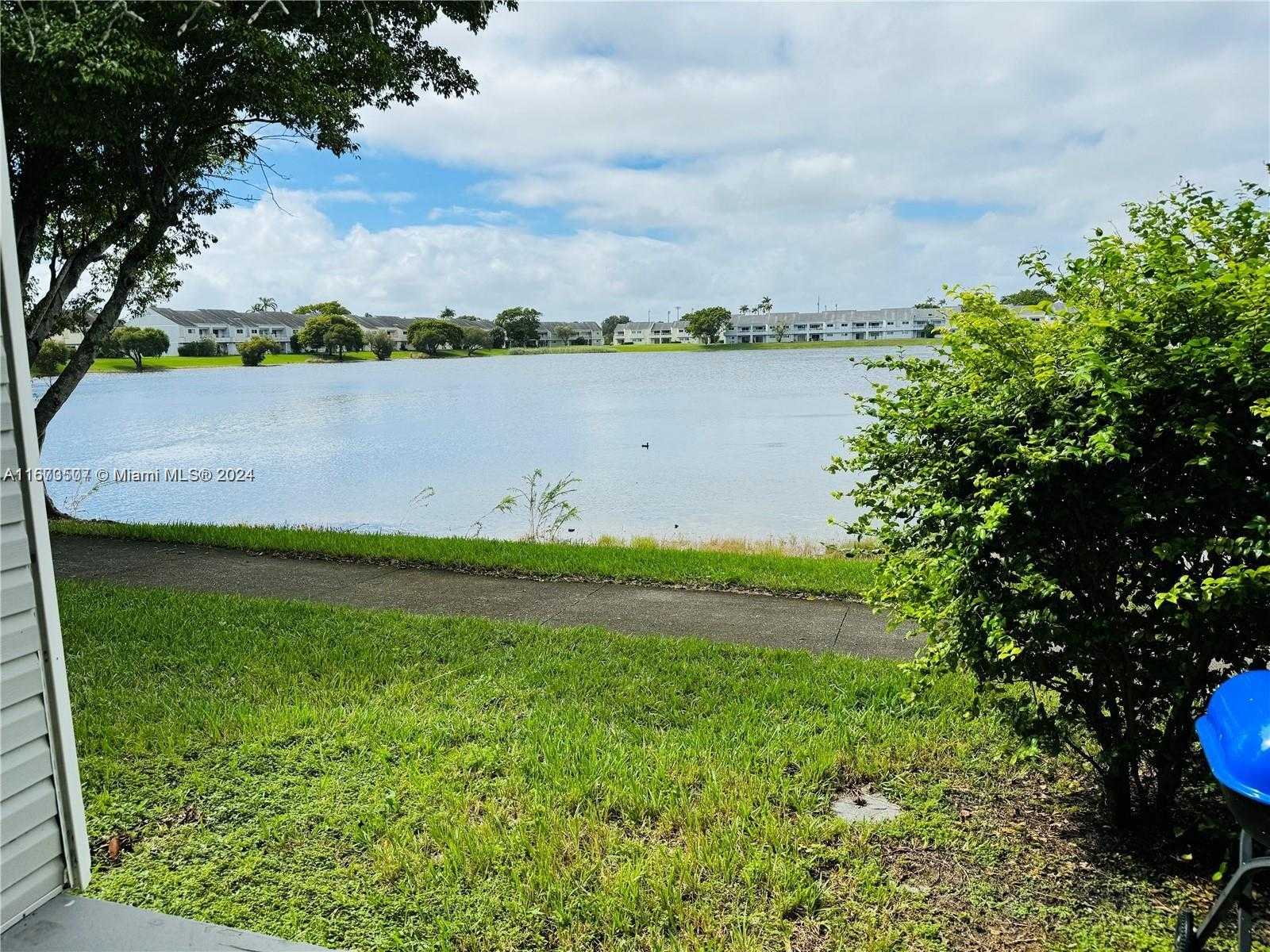 Small Image of 3473 NORTH WEST 44TH ST #103, Oakland Park Number 8