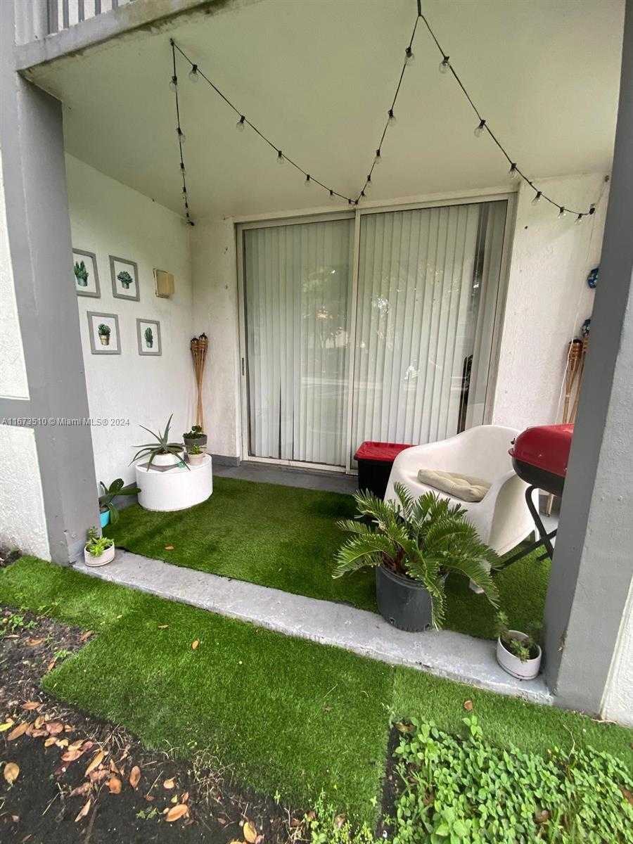 Small Image of 4440 NORTH WEST 107TH AVE #101-7, Doral Number 3