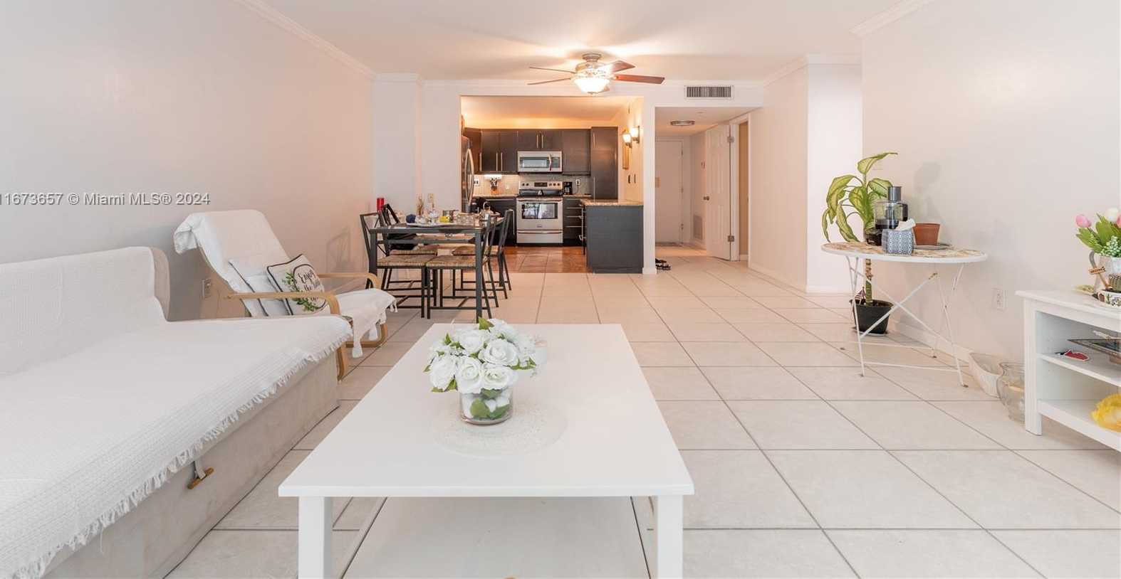 Small Image of 18071 BISCAYNE BLVD #303, Aventura Number 7