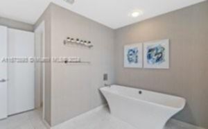 Small Image of 17301 BISCAYNE BLVD #1708, North Miami Beach Number 18