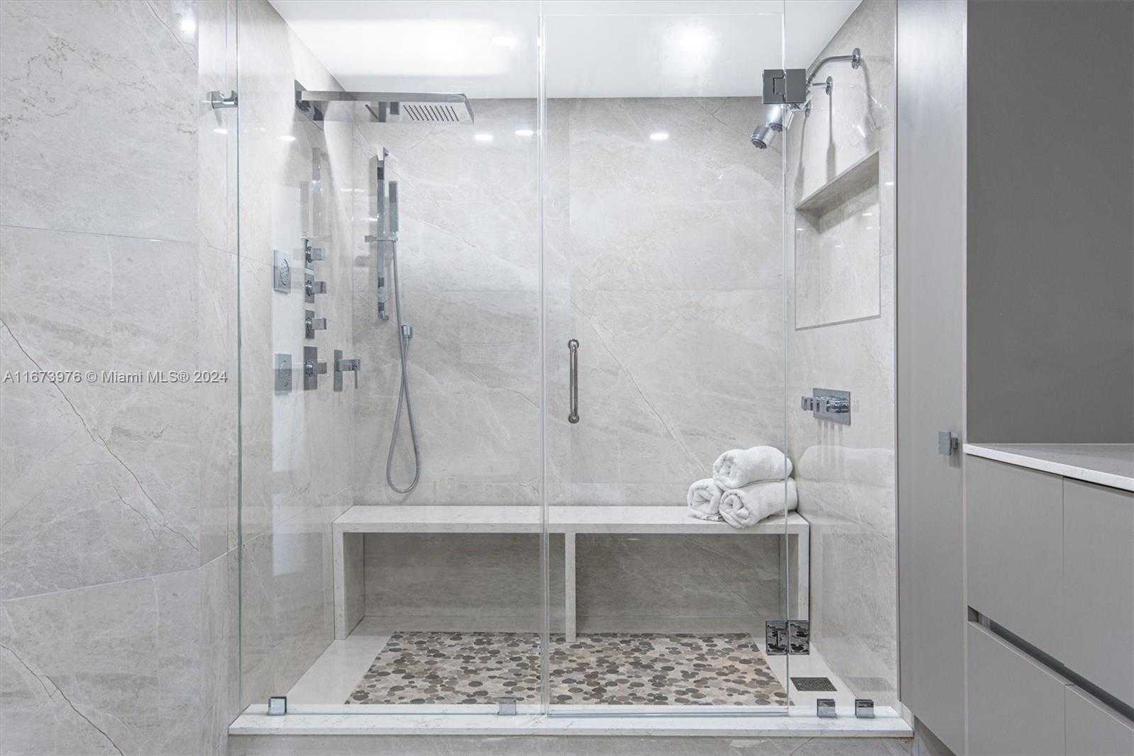 Small Image of 3000 ISLAND BLVD #2404, Aventura Number 10