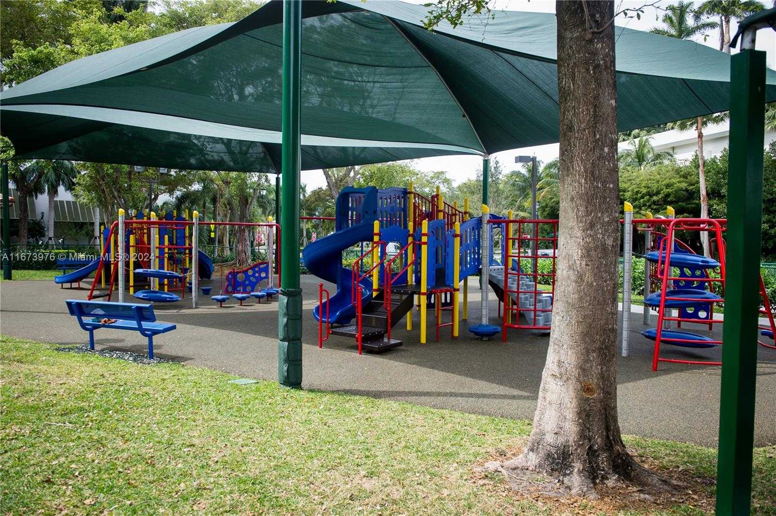 Small Image of 3000 ISLAND BLVD #2404, Aventura Number 28