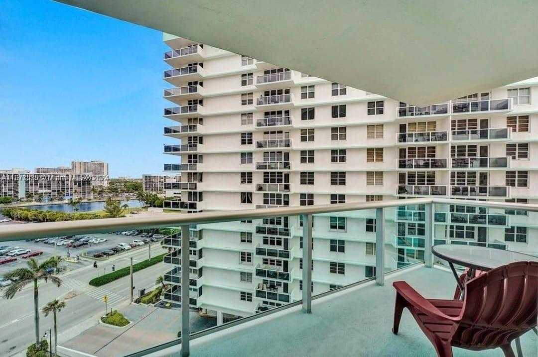 Small Image of 3801 SOUTH OCEAN DR #9W, Hollywood Number 17
