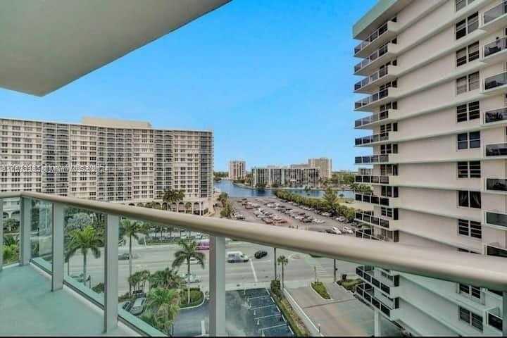 Small Image of 3801 SOUTH OCEAN DR #9W, Hollywood Number 21