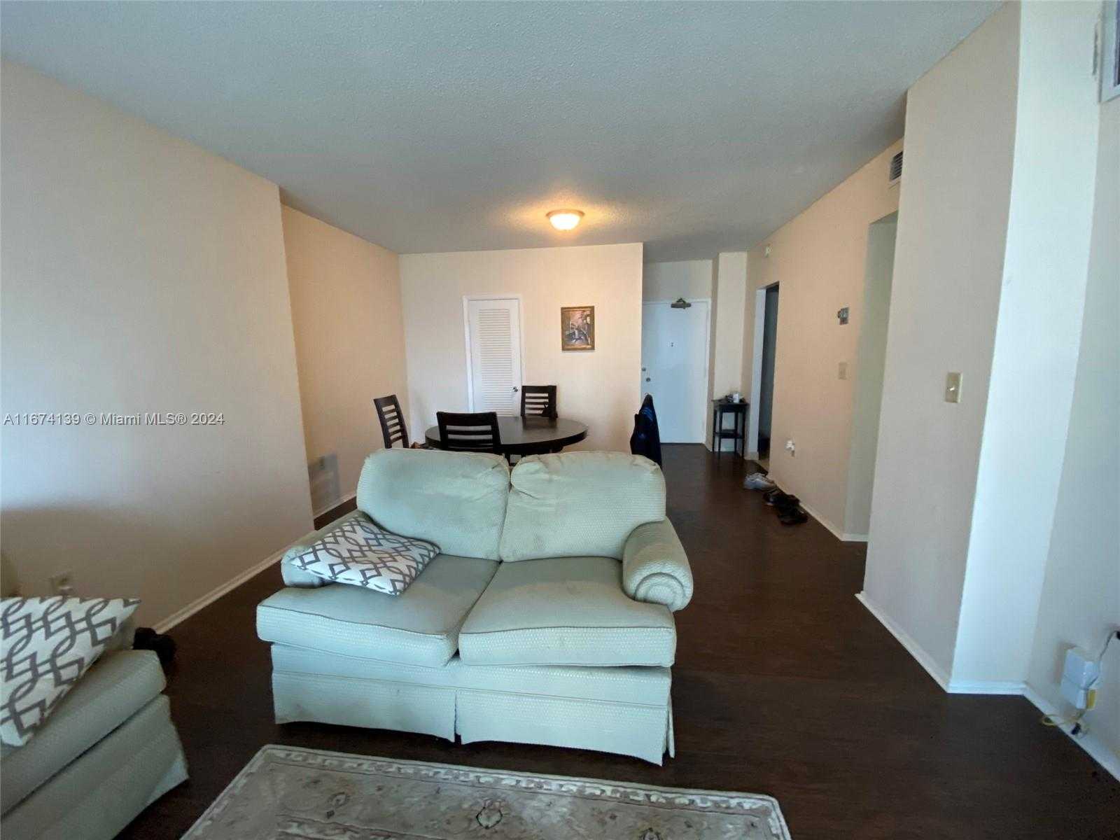 Small Image of 1965 SOUTH OCEAN DR #4D, Hallandale Beach Number 12
