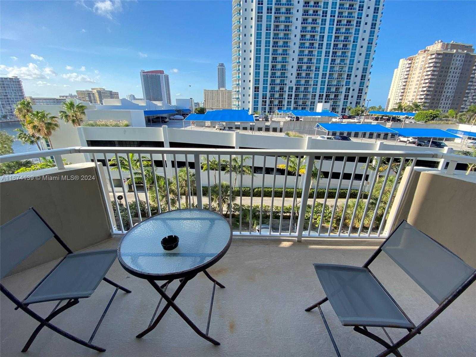 Small Image of 1965 SOUTH OCEAN DR #4D, Hallandale Beach Number 17