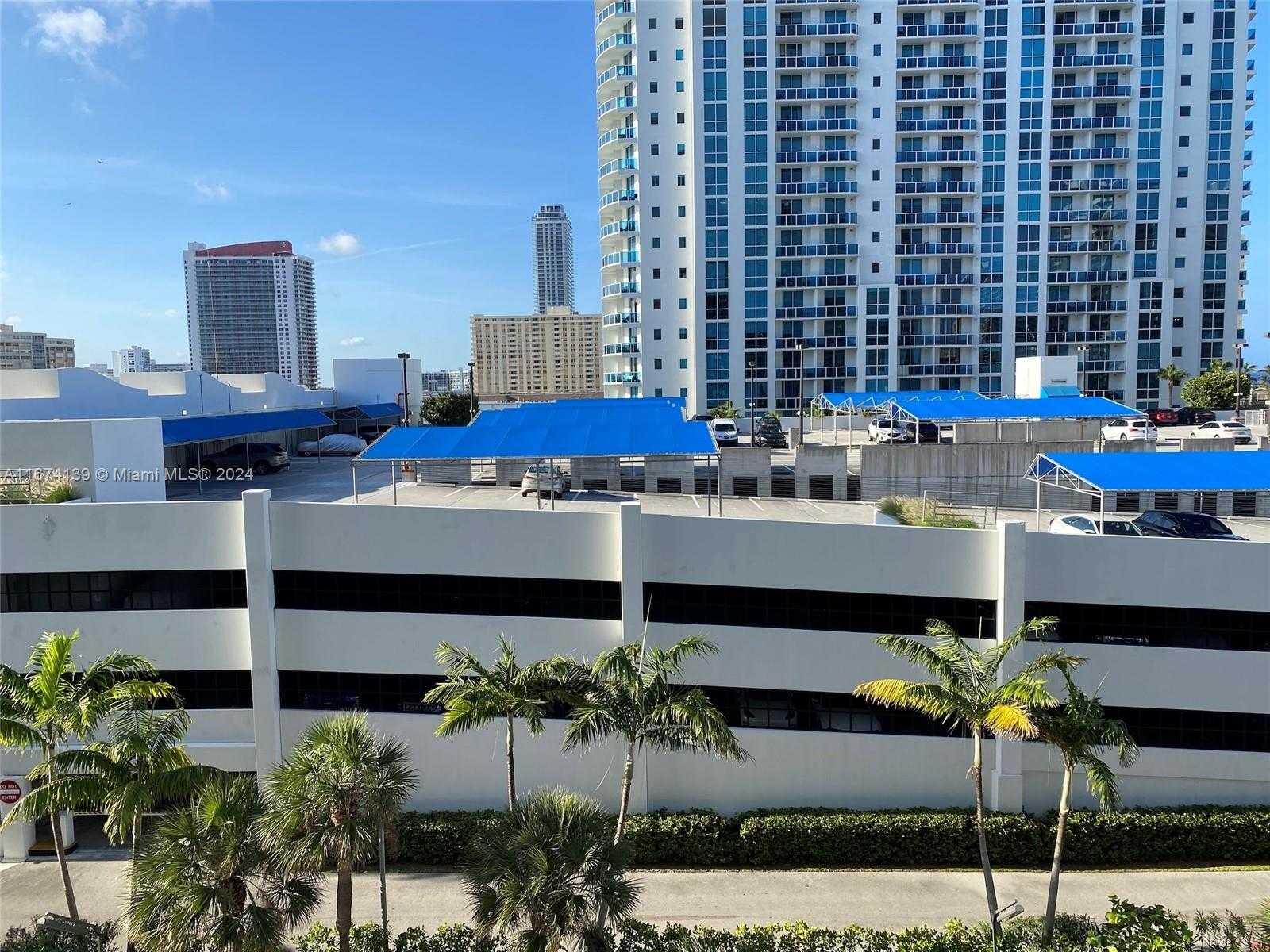Small Image of 1965 SOUTH OCEAN DR #4D, Hallandale Beach Number 18