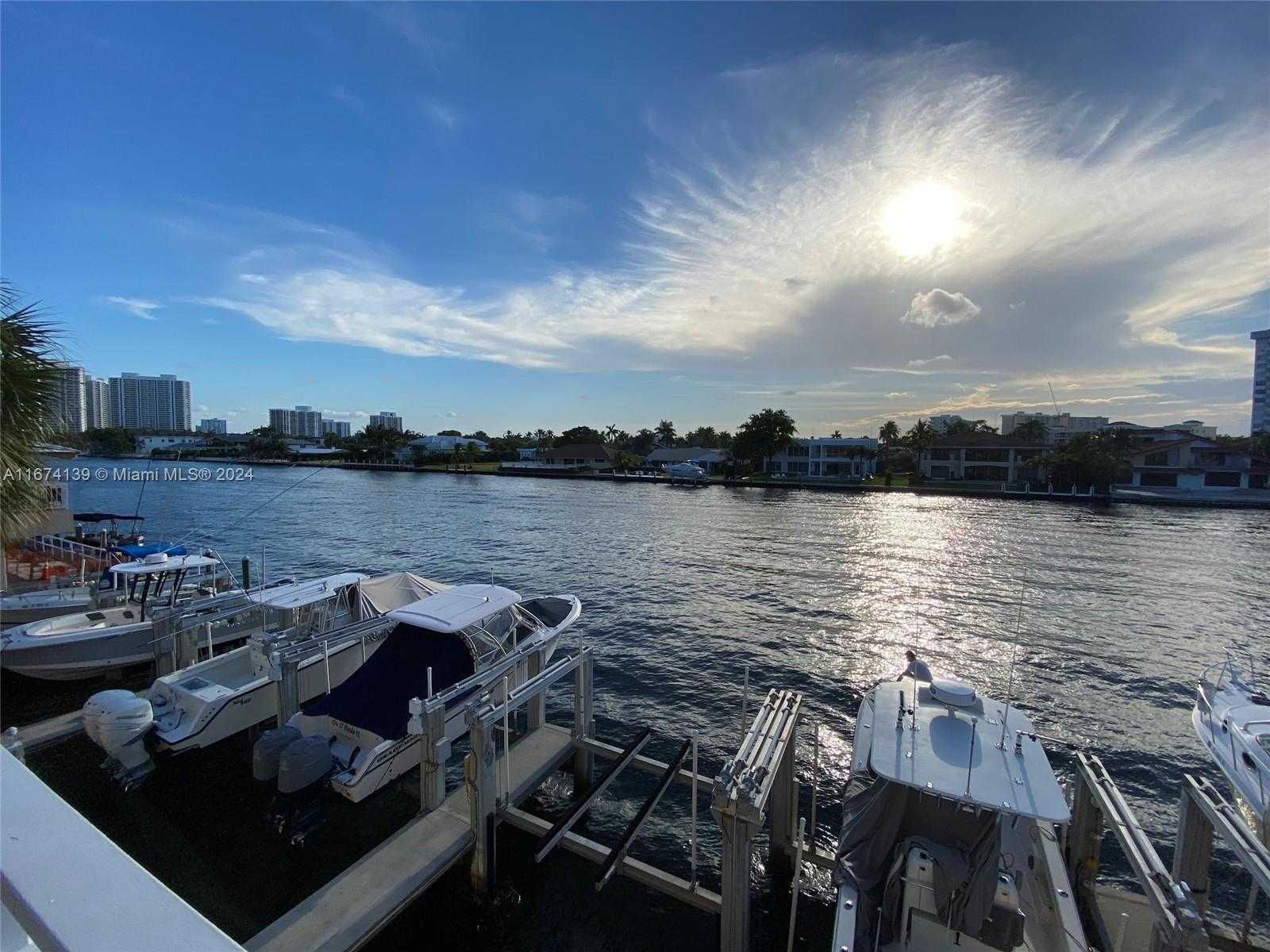 Small Image of 1965 SOUTH OCEAN DR #4D, Hallandale Beach Number 25