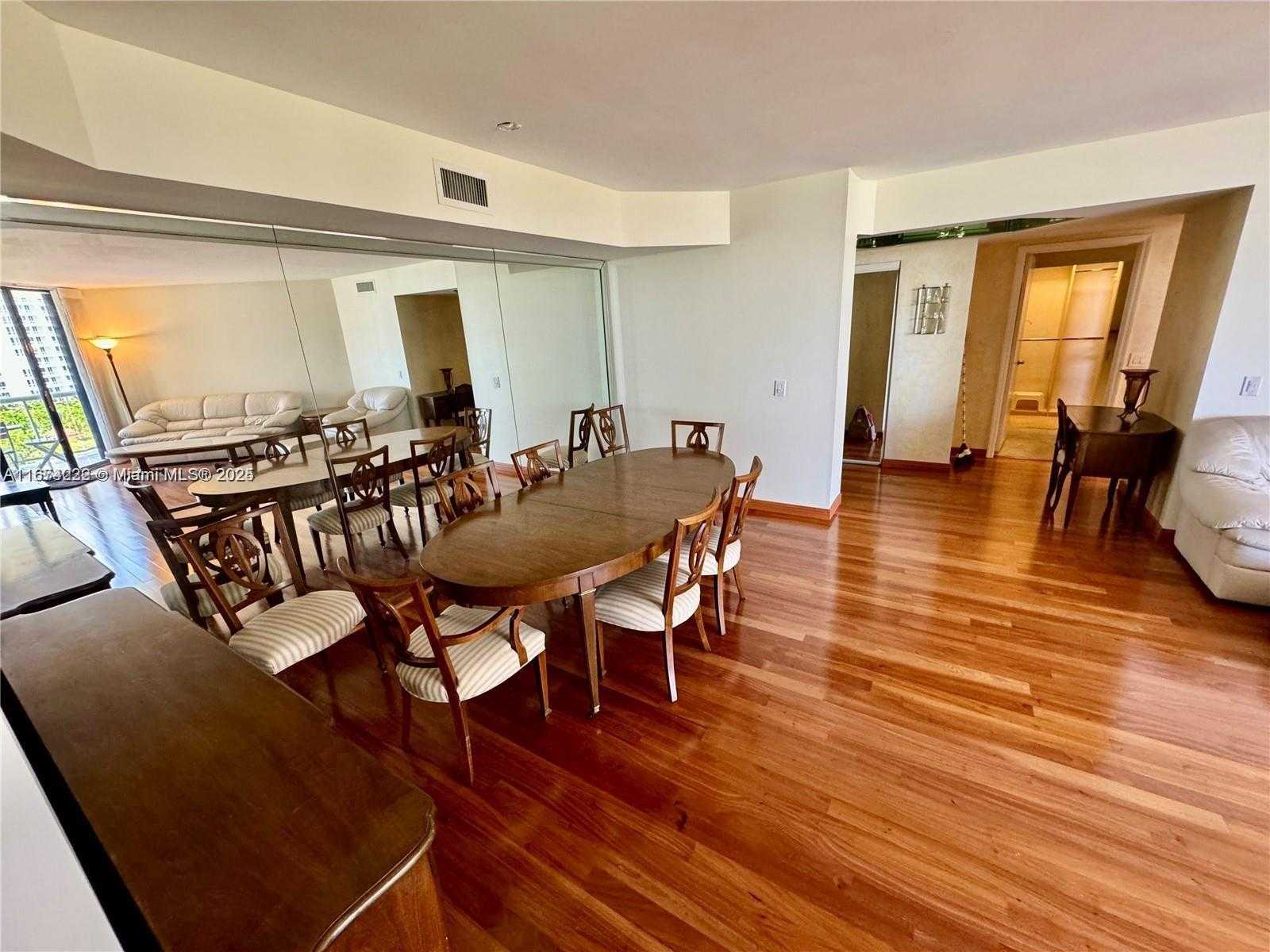 Small Image of 3610 YACHT CLUB DR #906, Aventura Number 15