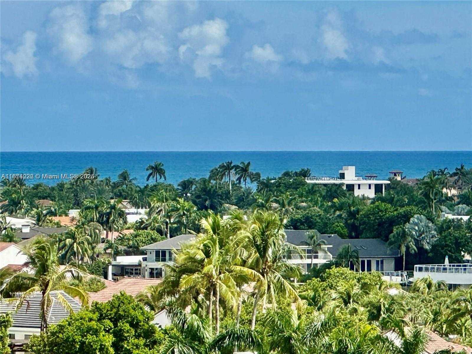 Small Image of 3610 YACHT CLUB DR #906, Aventura Number 2