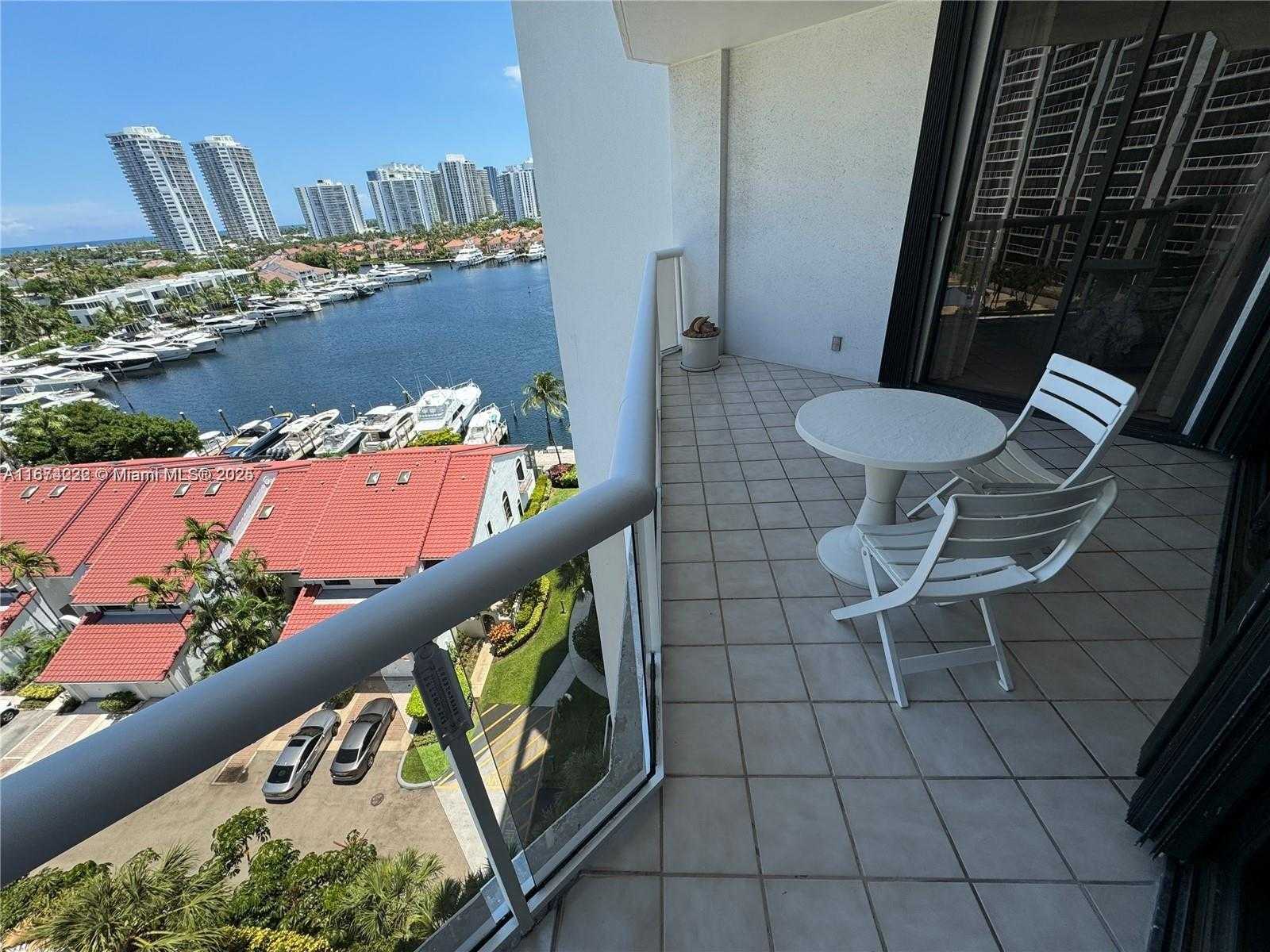 Small Image of 3610 YACHT CLUB DR #906, Aventura Number 40
