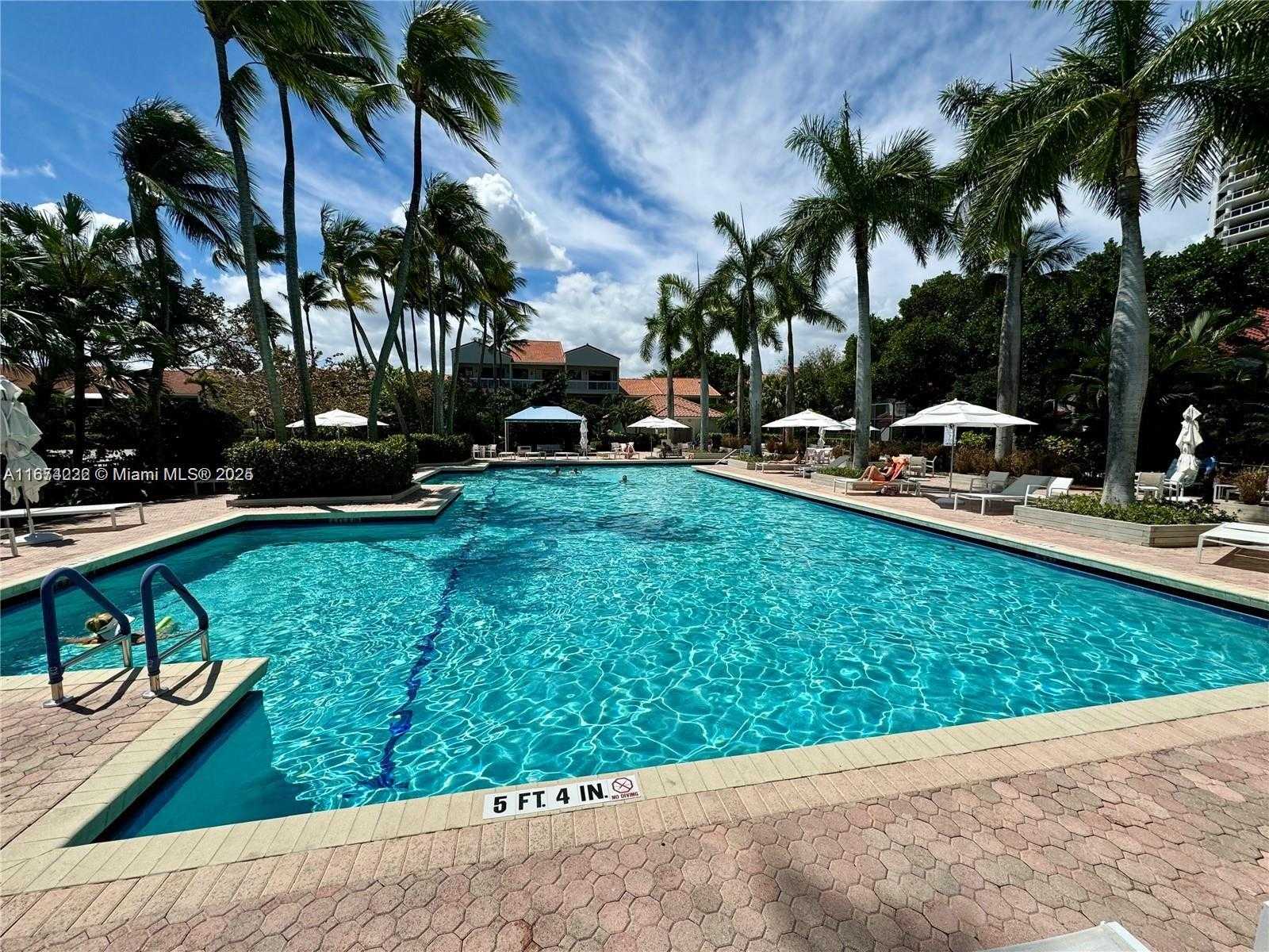 Small Image of 3610 YACHT CLUB DR #906, Aventura Number 43