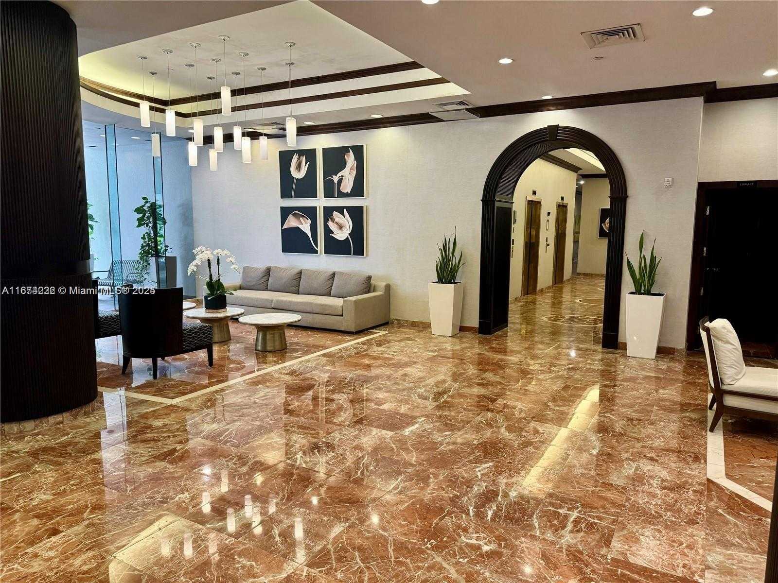 Small Image of 3610 YACHT CLUB DR #906, Aventura Number 45