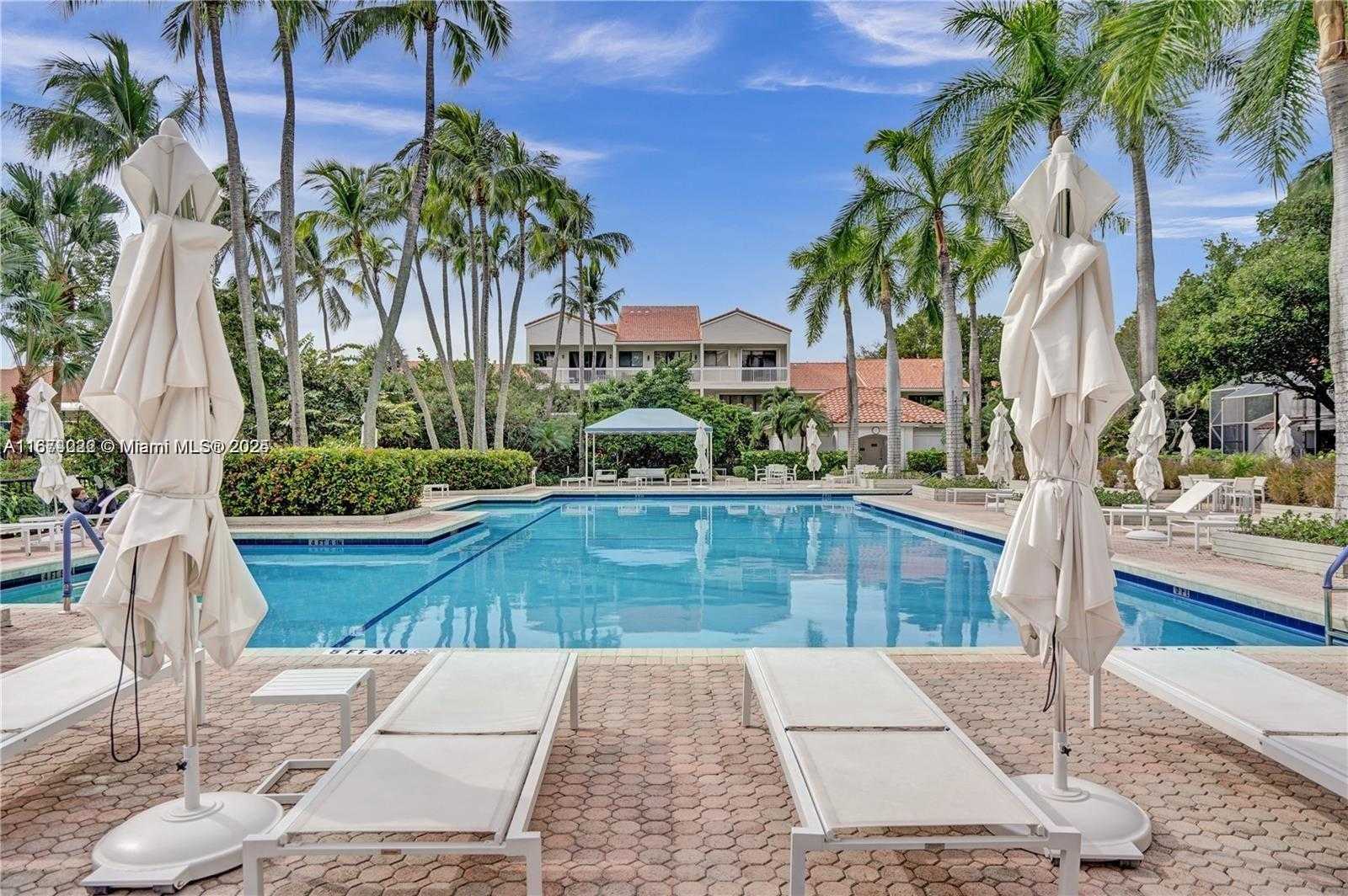 Small Image of 3610 YACHT CLUB DR #906, Aventura Number 63
