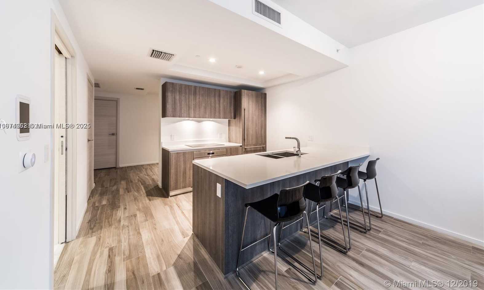 Small Image of 801 SOUTH MIAMI AVE #2707, Miami Number 19