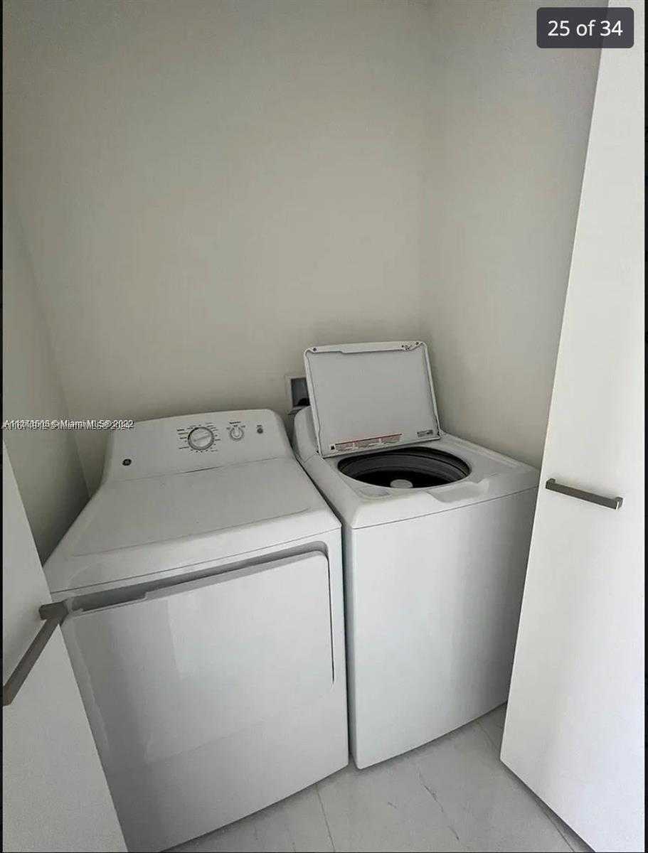 Imagen de Pequeño Objeto