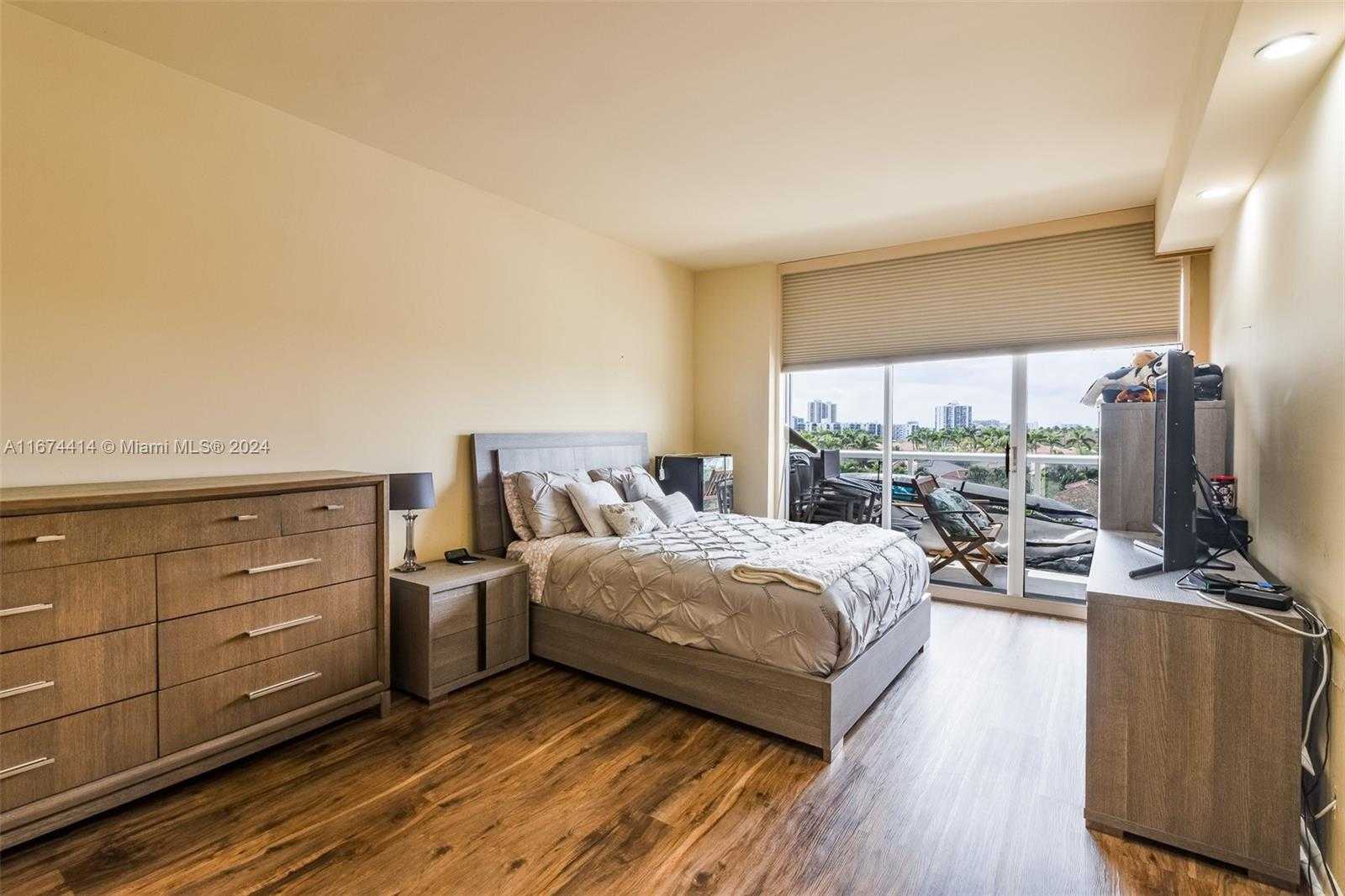 Small Image of 3801 NORTH EAST 207TH ST #504, Aventura Number 19