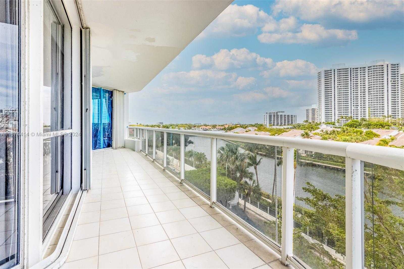 Small Image of 3801 NORTH EAST 207TH ST #504, Aventura Number 22