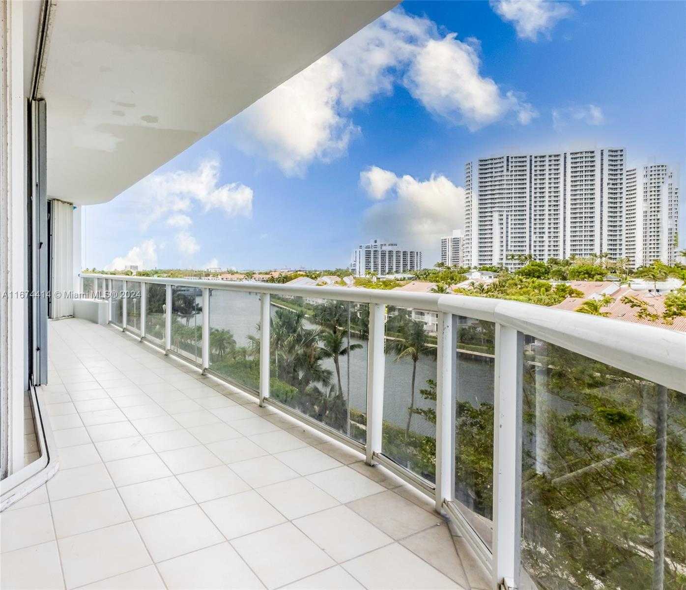 Small Image of 3801 NORTH EAST 207TH ST #504, Aventura Number 23
