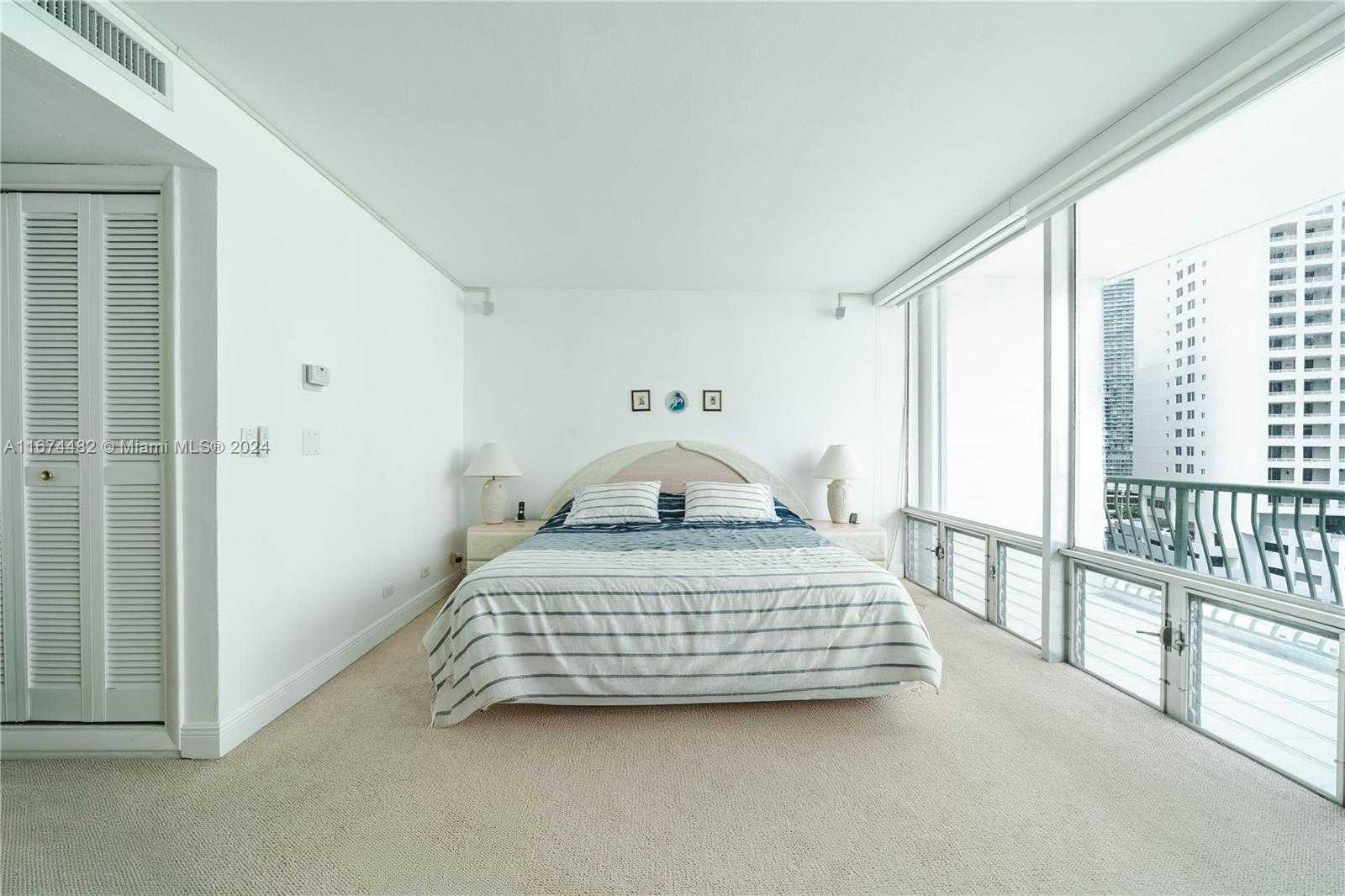 Small Image of 1408 BRICKELL BAY DR #1415 & 1416, Miami Number 25