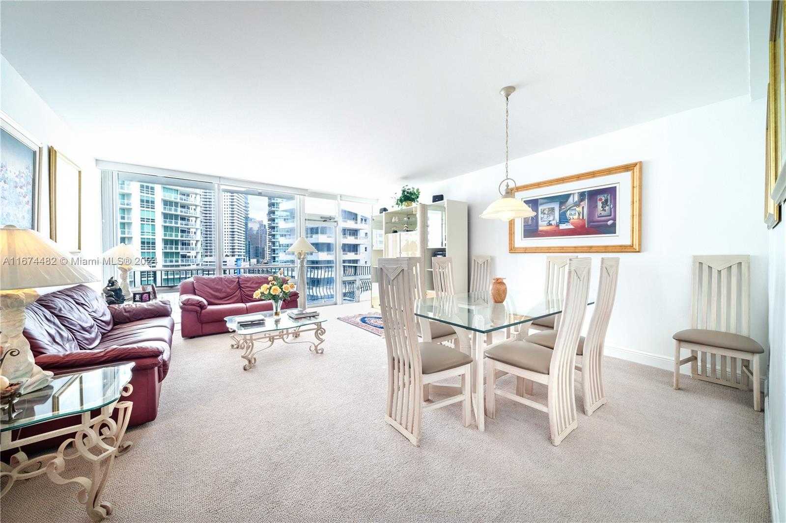 Small Image of 1408 BRICKELL BAY DR #1415 & 1416, Miami Number 5