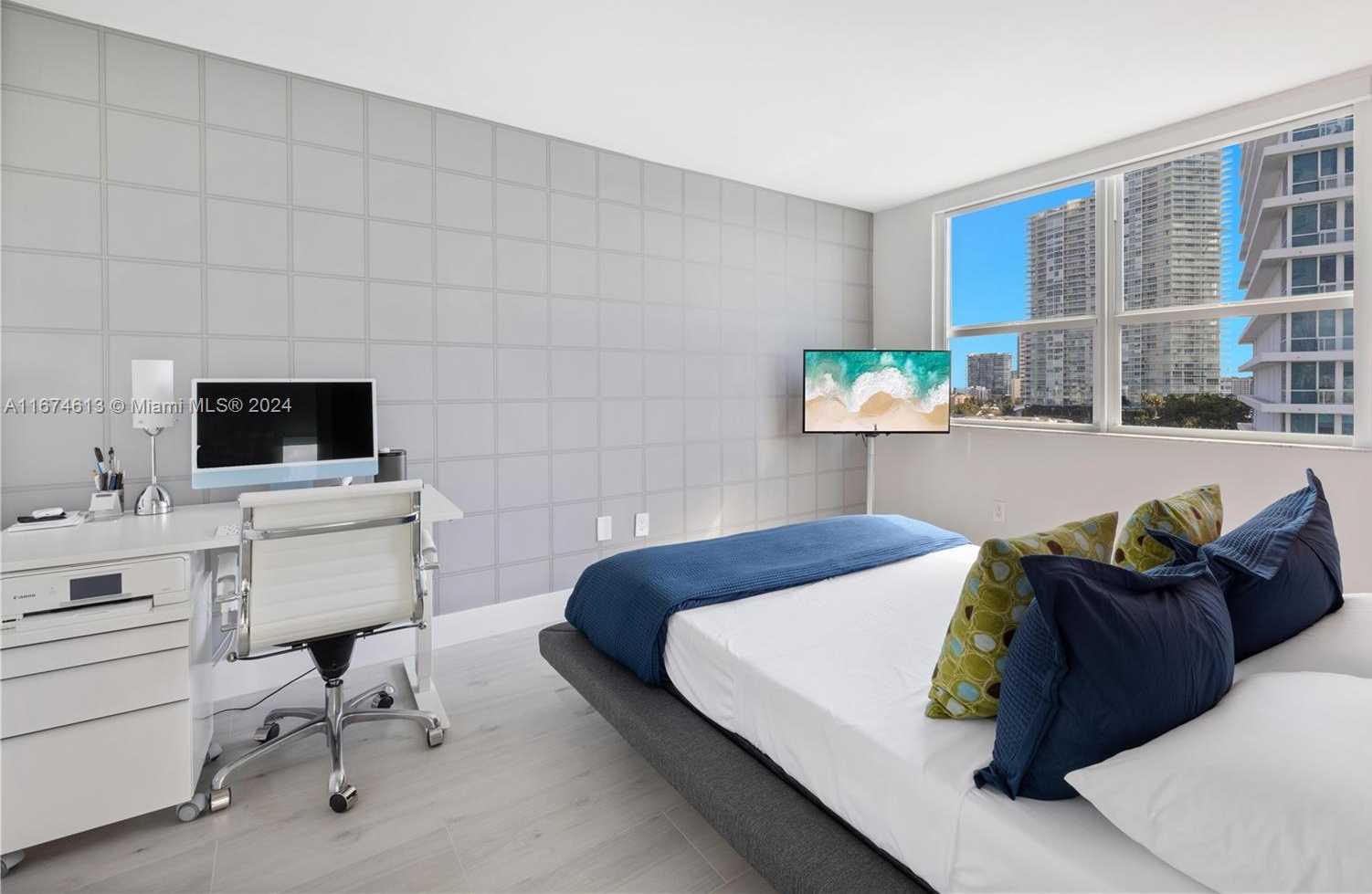 Small Image of 650 WEST AVE #1101, Miami Beach Number 18