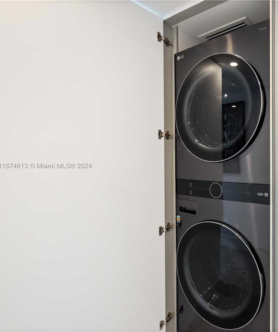 Small Image of 650 WEST AVE #1101, Miami Beach Number 23