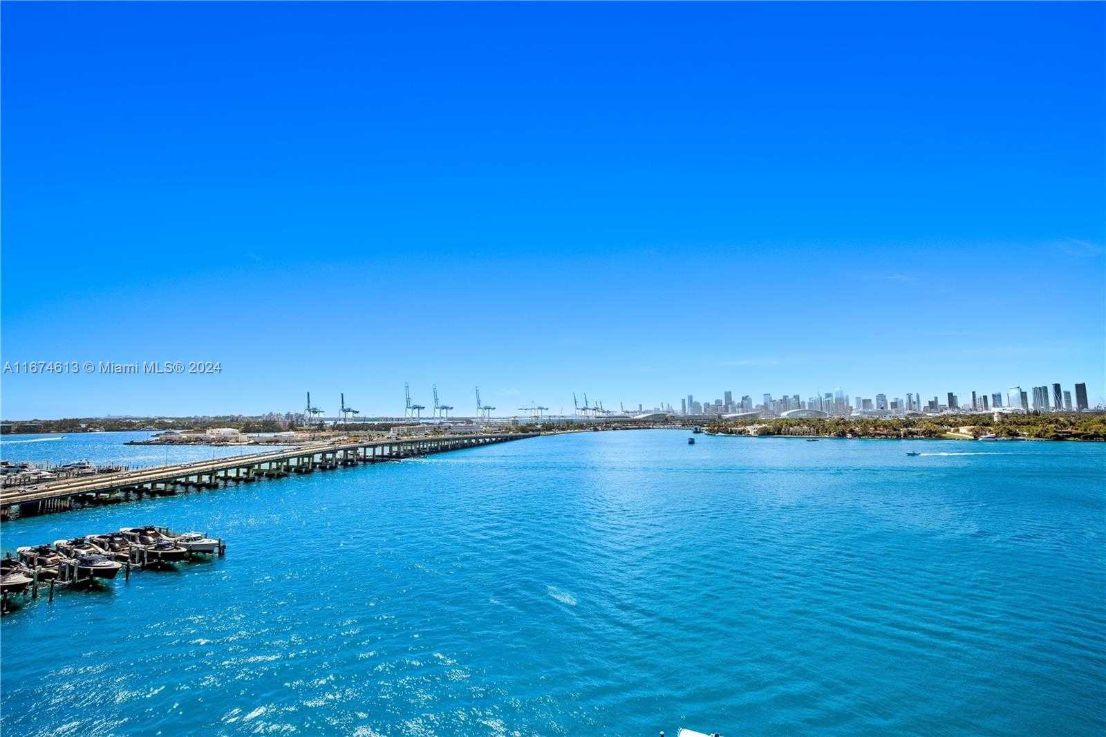 Small Image of 650 WEST AVE #1101, Miami Beach Number 9