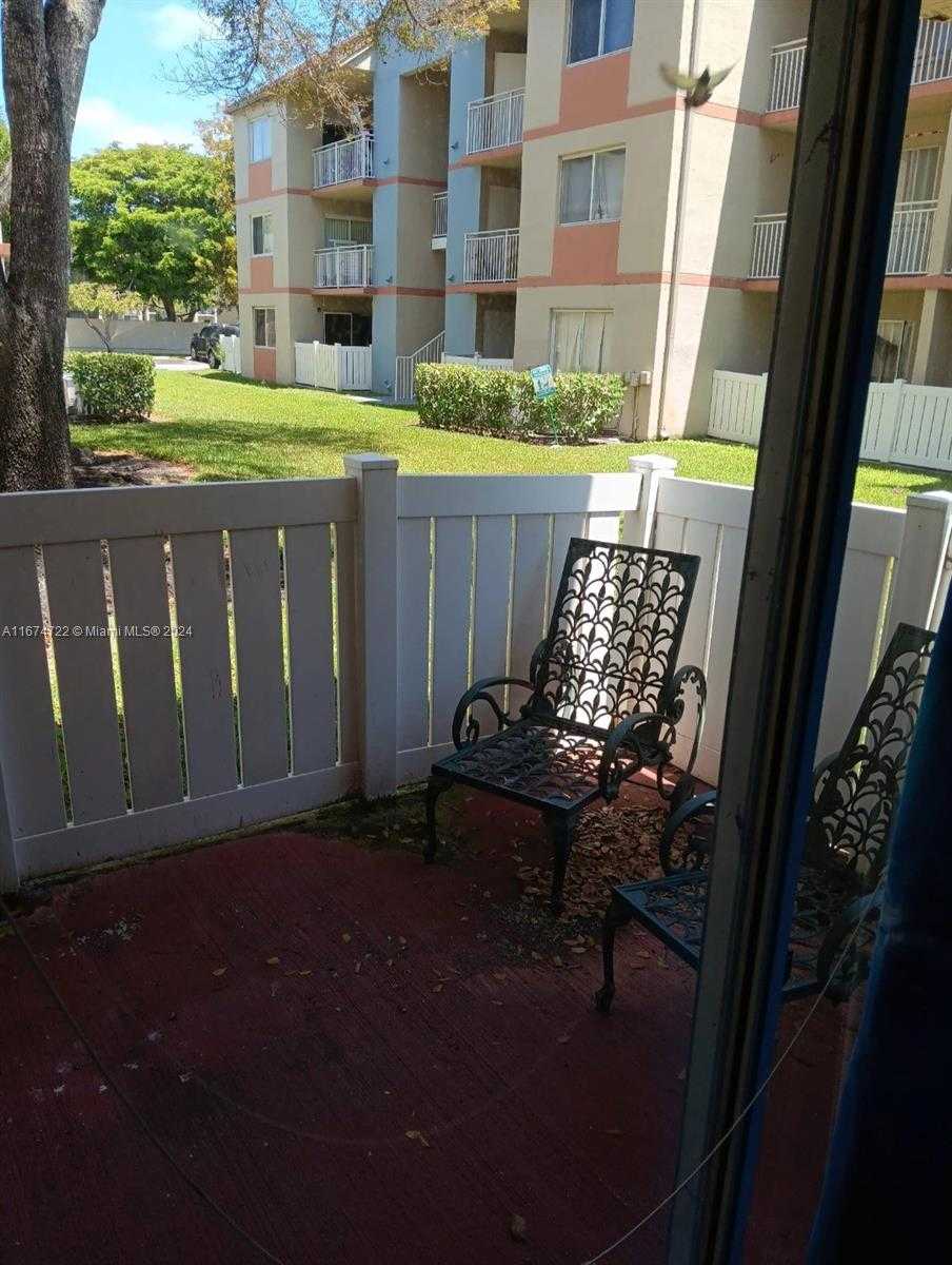 Small Image of 18870 NORTH WEST 57TH AVE #108, Hialeah Number 11