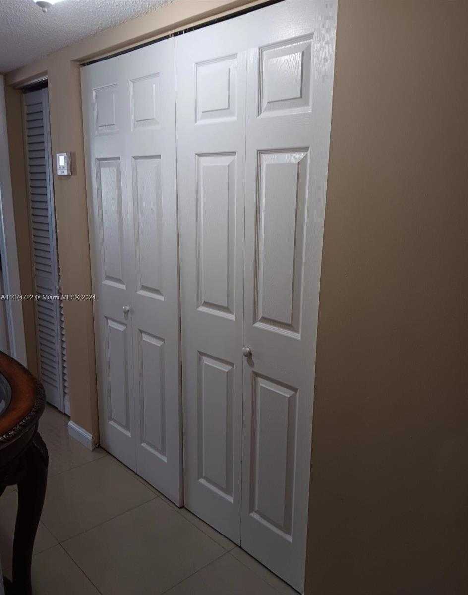 Small Image of 18870 NORTH WEST 57TH AVE #108, Hialeah Number 30