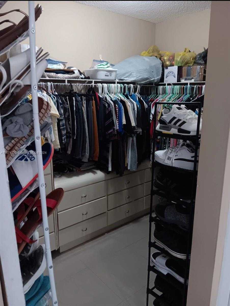 Small Image of 18870 NORTH WEST 57TH AVE #108, Hialeah Number 6