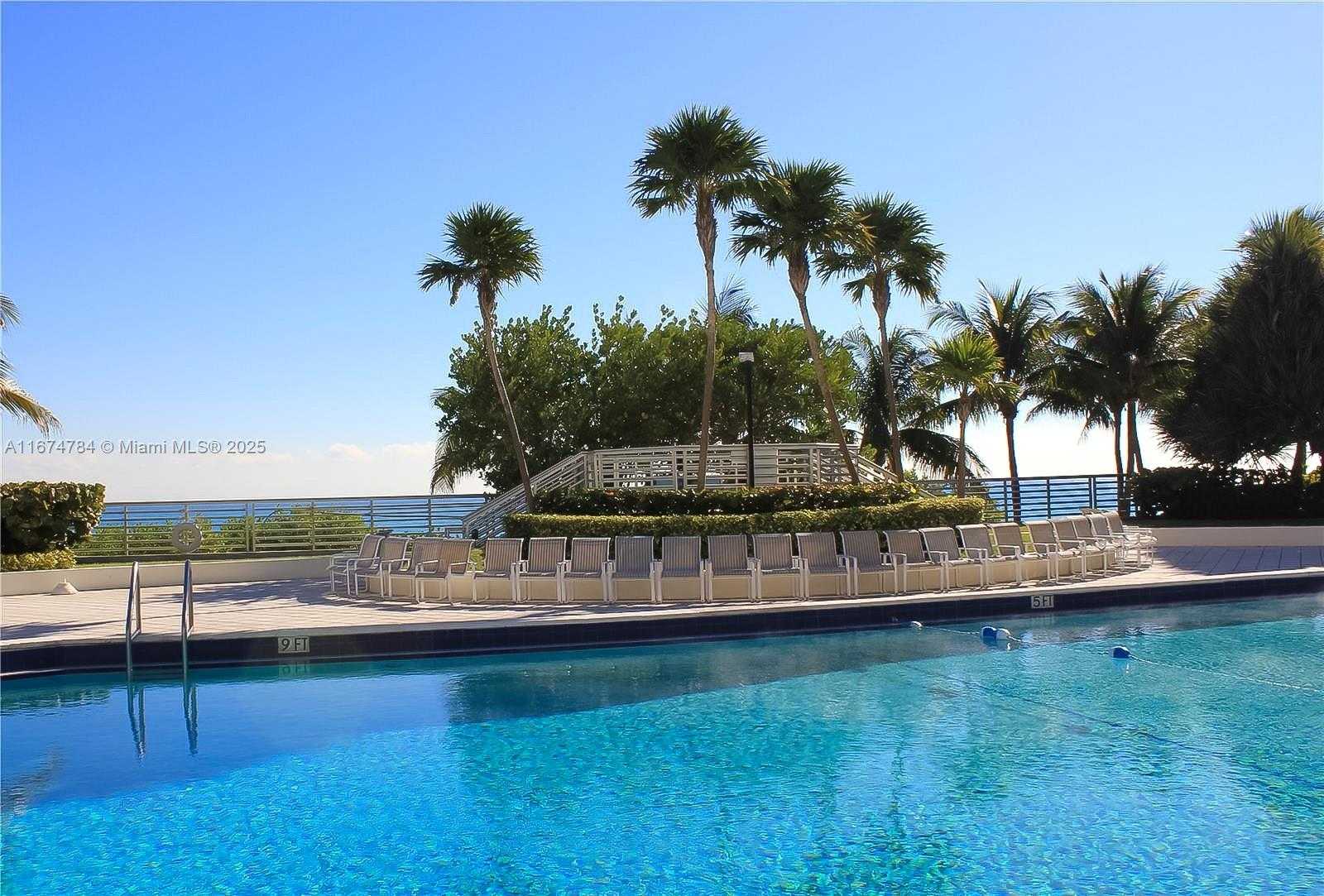 Small Image of 5161 COLLINS AVE #1003, Miami Beach Number 30