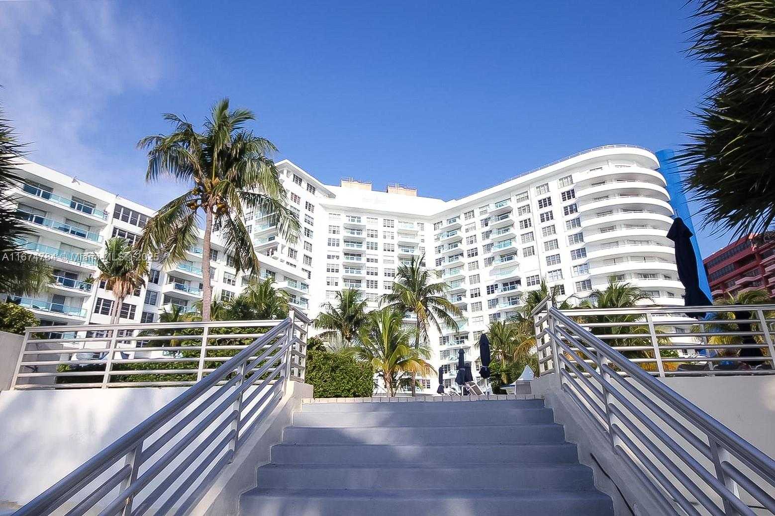 Small Image of 5161 COLLINS AVE #1003, Miami Beach Number 31