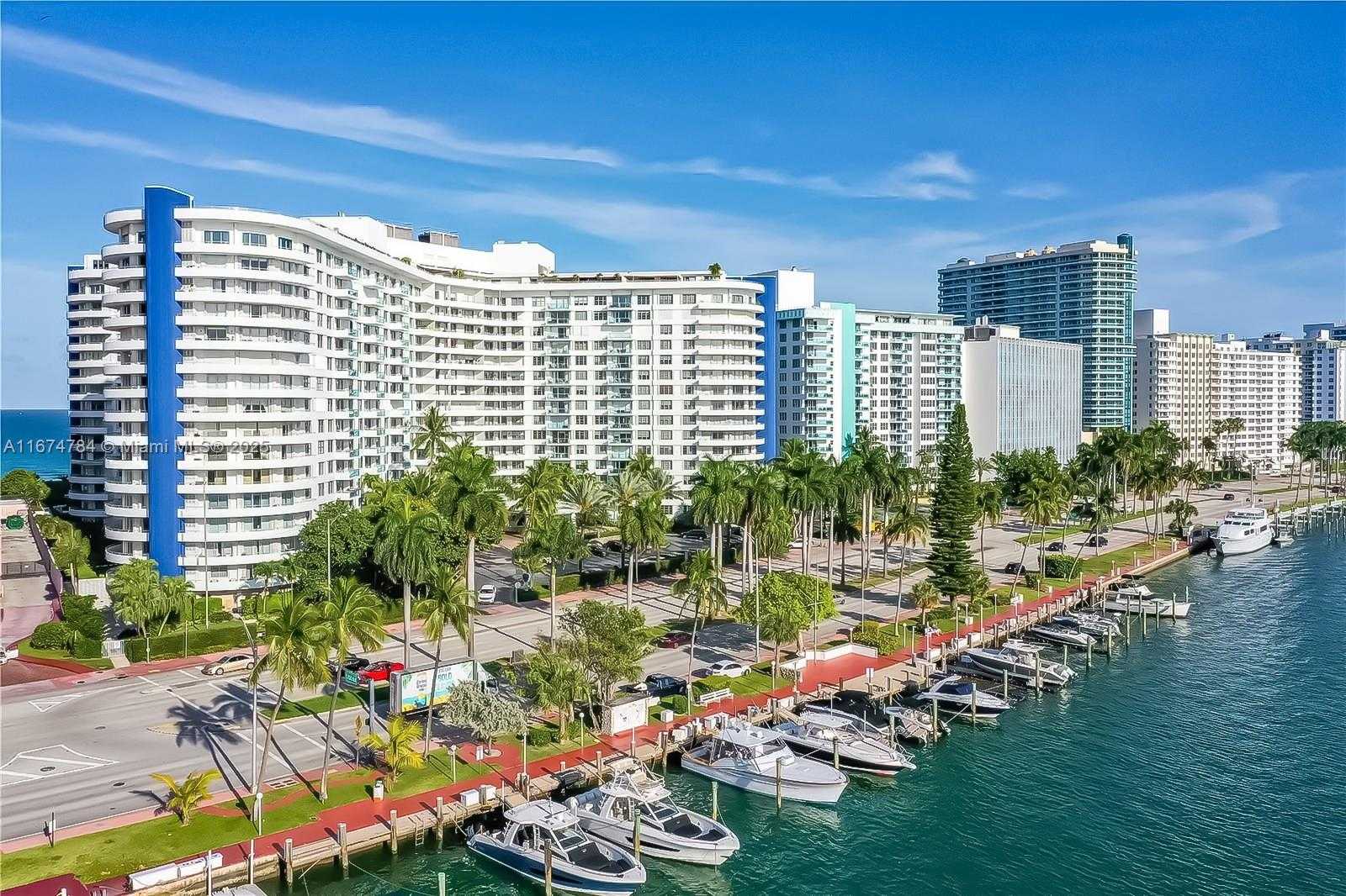 Small Image of 5161 COLLINS AVE #1003, Miami Beach Number 36