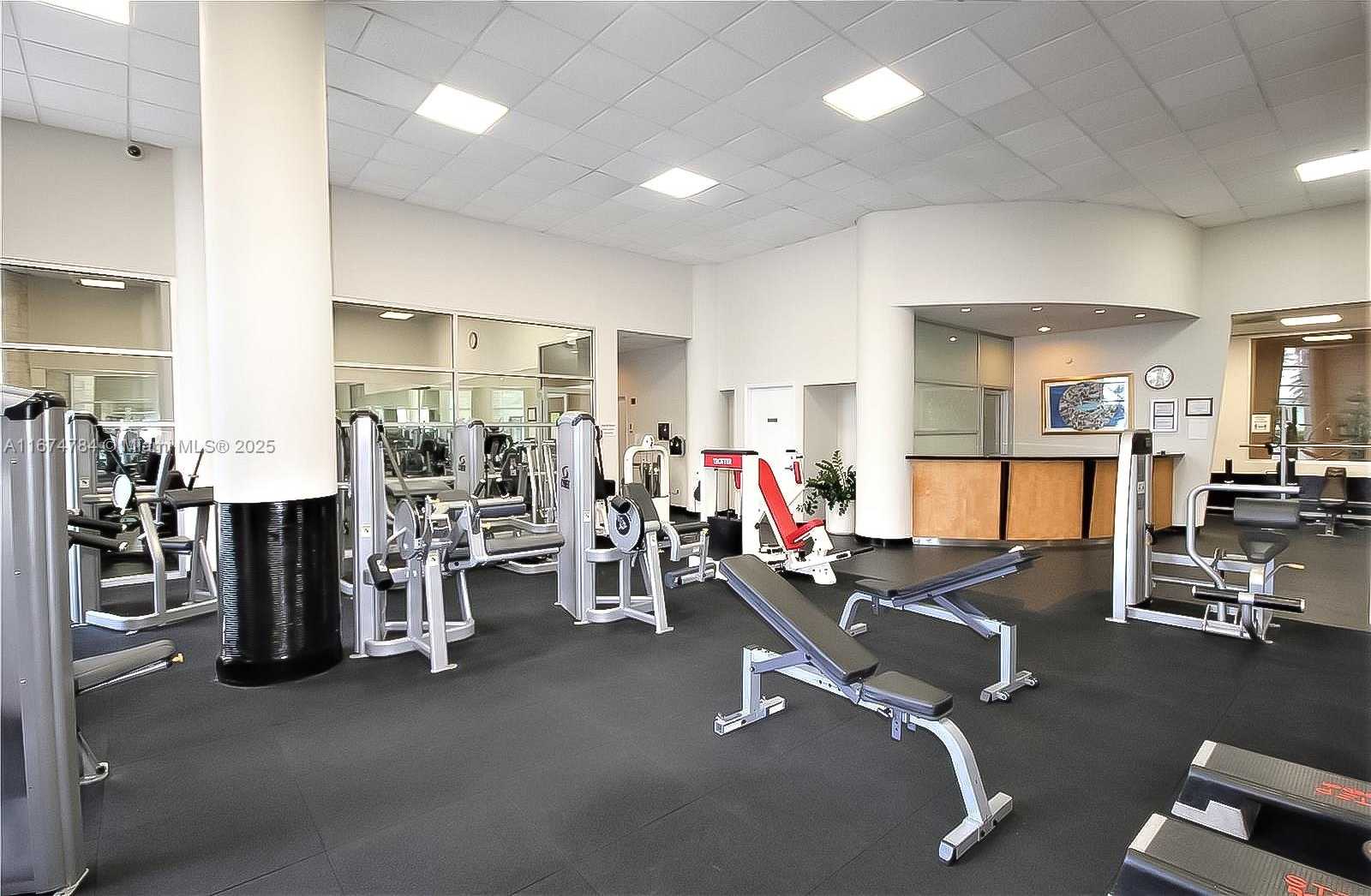 Small Image of 5161 COLLINS AVE #1003, Miami Beach Number 37