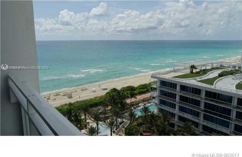 Small Image of 6801 COLLINS AVE #1110, Miami Beach Number 3