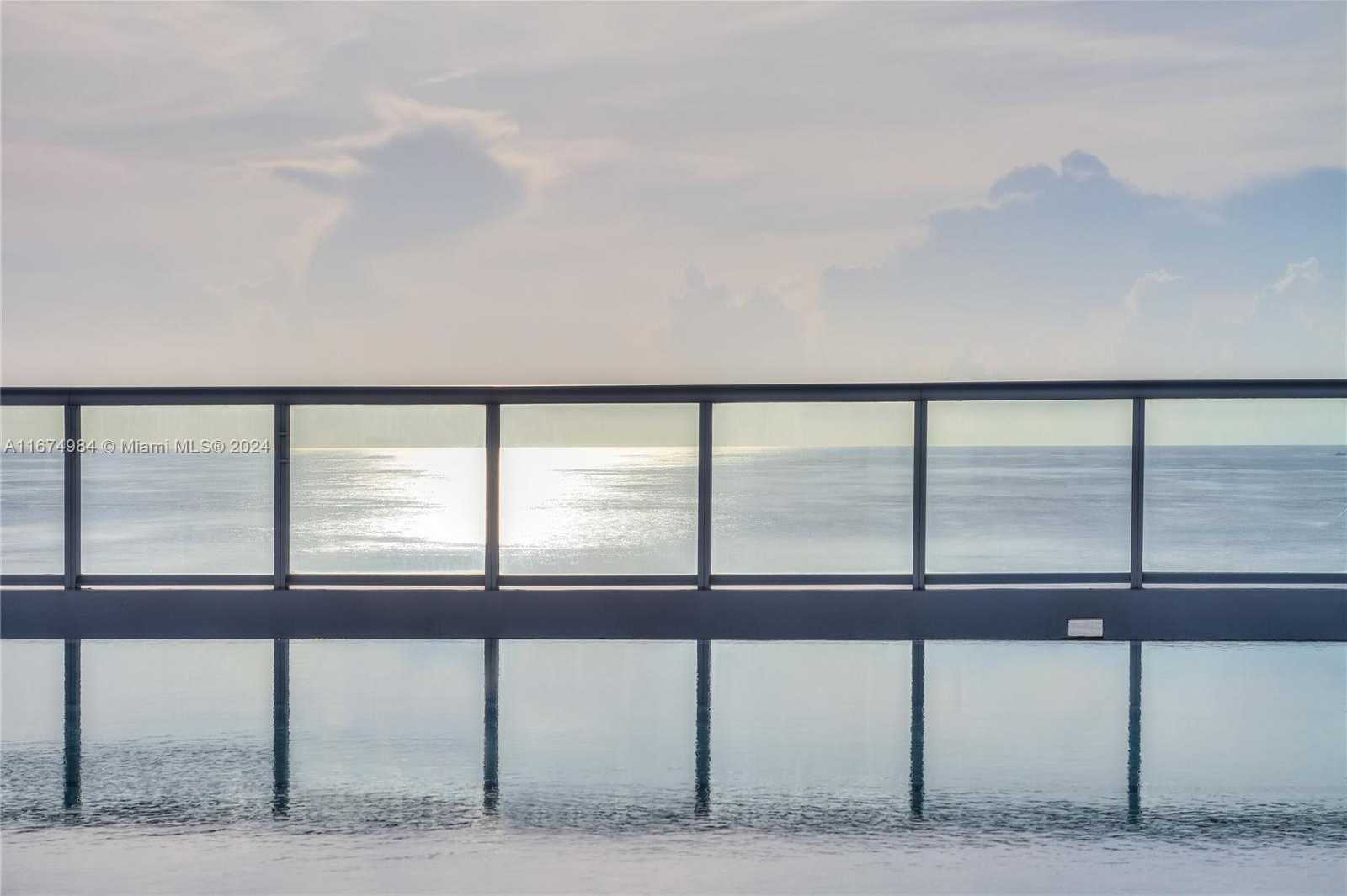 Small Image of 6801 COLLINS AVE #1110, Miami Beach Number 37