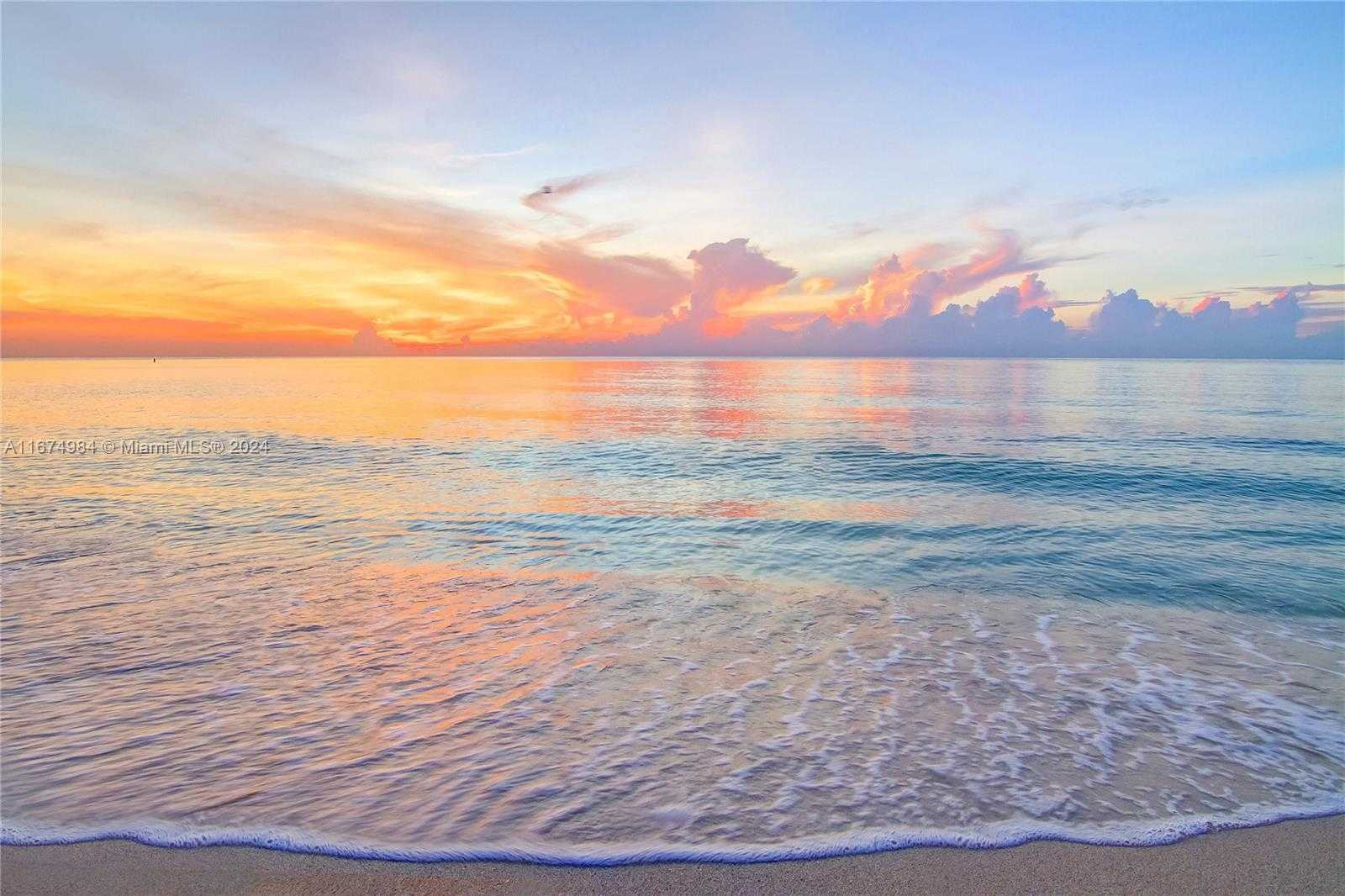 Small Image of 6801 COLLINS AVE #1110, Miami Beach Number 44