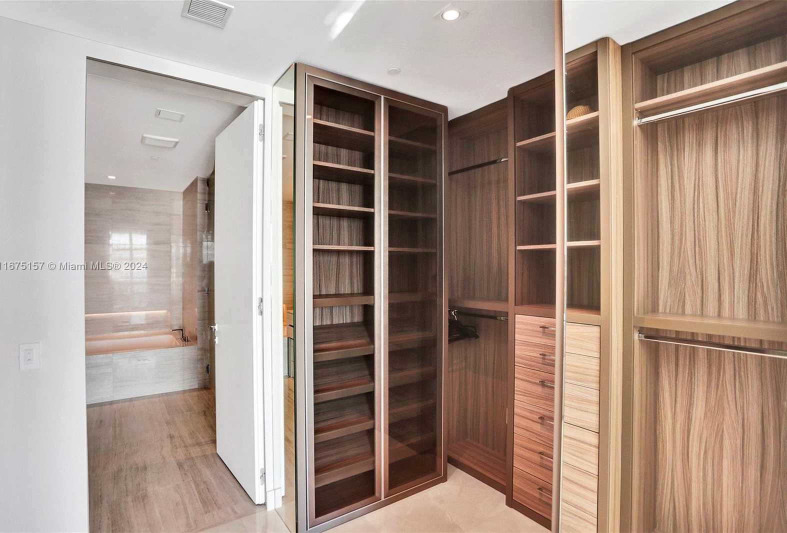 Small Image of 18975 COLLINS AVE #2001, Sunny Isles Beach Number 36
