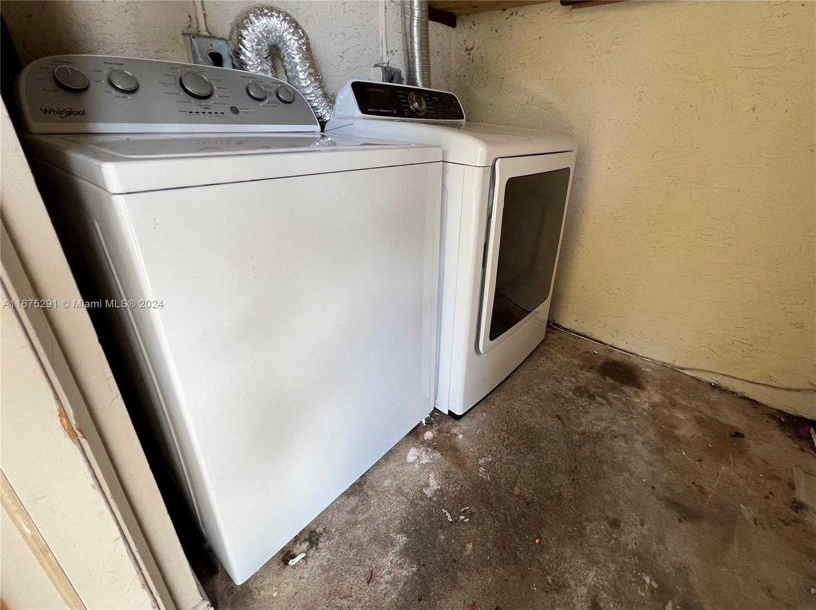 Small Image of 10524 NORTH WEST 6TH ST, Pembroke Pines Number 18