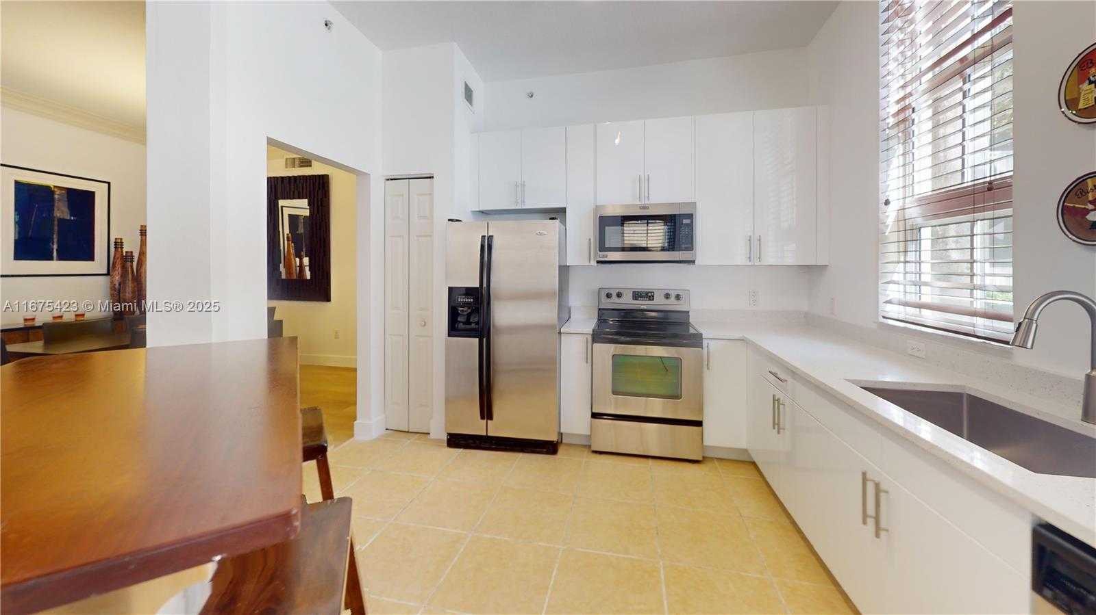 Small Image of 3001 NORTH EAST 185TH ST #114, Aventura Number 29
